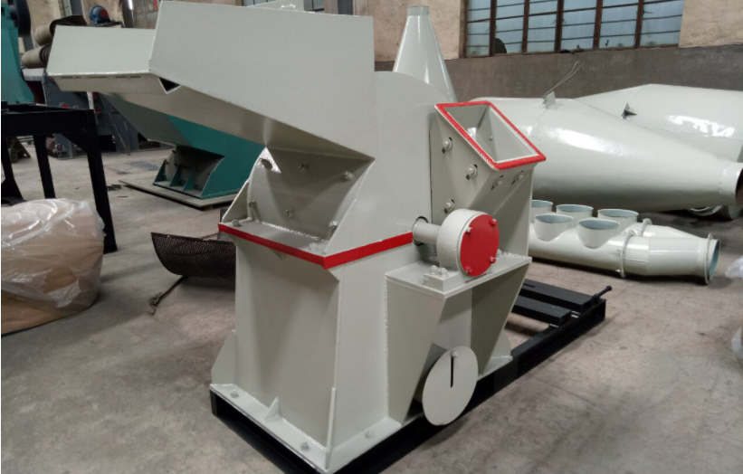 雙口木材粉碎機(jī),多功能木材粉碎機(jī)